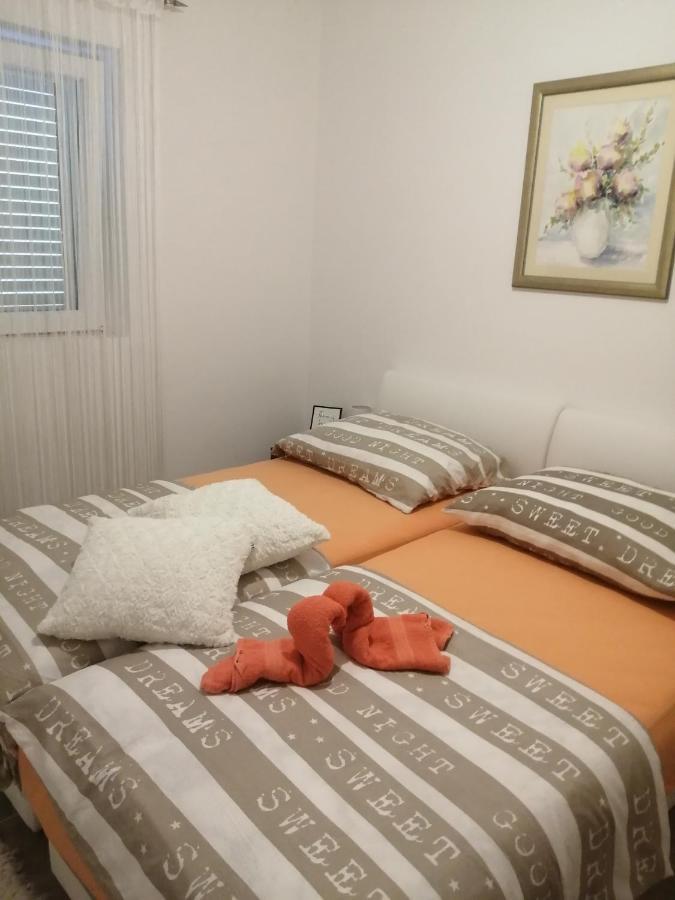 Apartman Radic Трогир Екстериор снимка